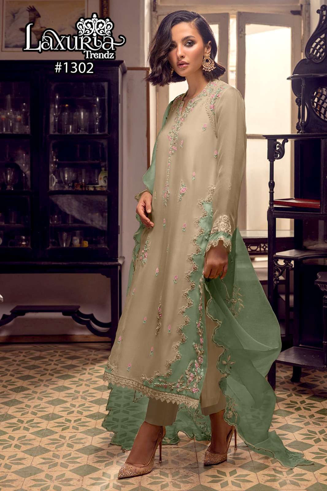 laxuria-1302-readymade-pakistani-handwork-kurti-pant-dupatta-4-2024-03-23_14_26_05