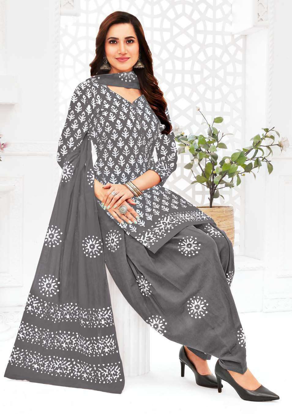 ganpati-gouri-vol-8-heavy-cotton-printed-suit-15-2024-07-08_16_48_46